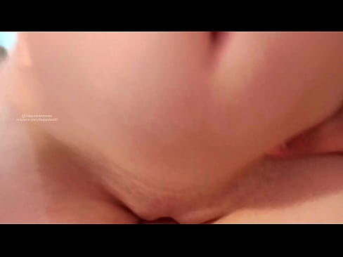 ❤️ ישנה בחדר של אחותי וככה התעוררתי ❤️ פורנו קשה אצלנו